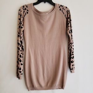 Cool Attitude Animal Print Sleeve Tunic Sweater